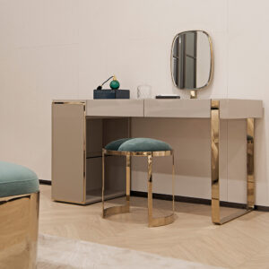 Fendi Icon Lady Desk