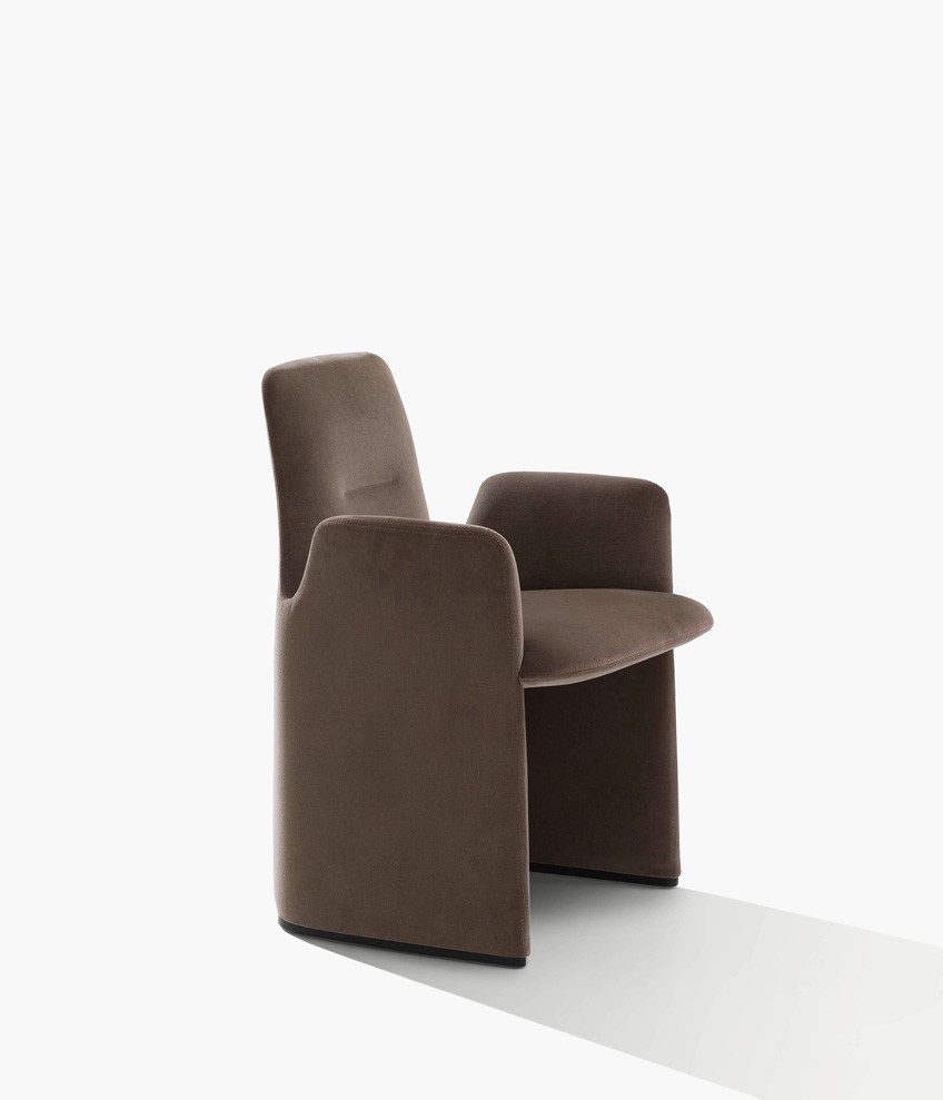 Poliform Guest Dining Chair