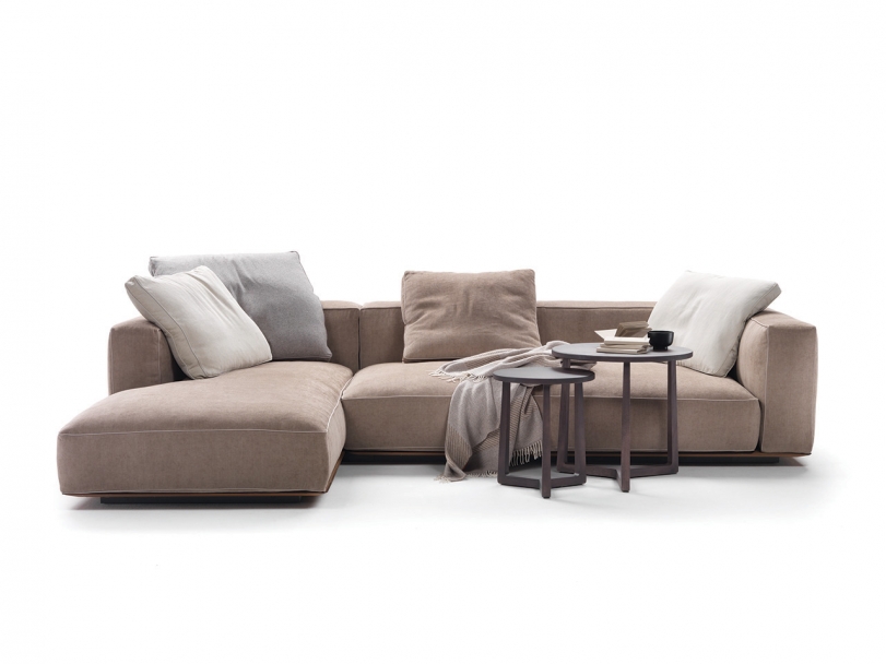 Flexform Grandemare Sofa