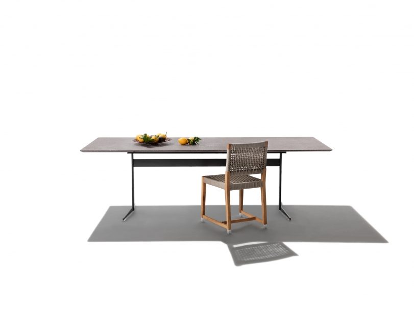 Flexform Fly Outdoor Table