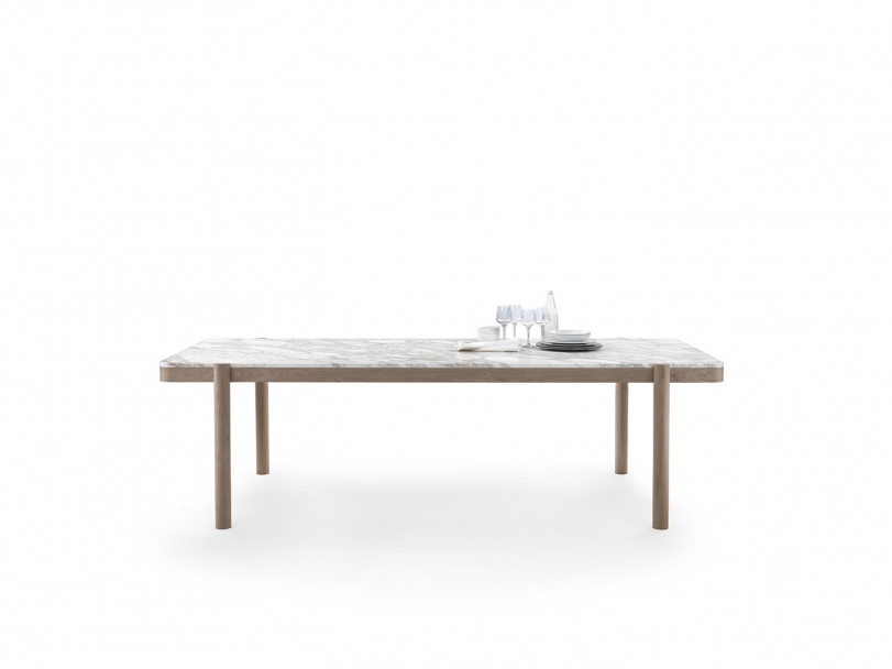 Flexform Gustav Dining Table