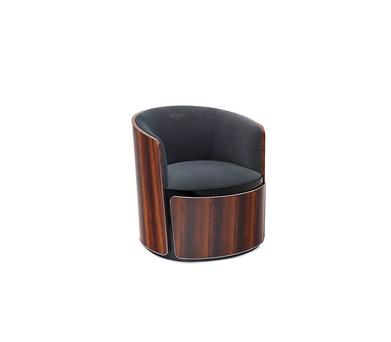 Bentl*y Mere Armchair