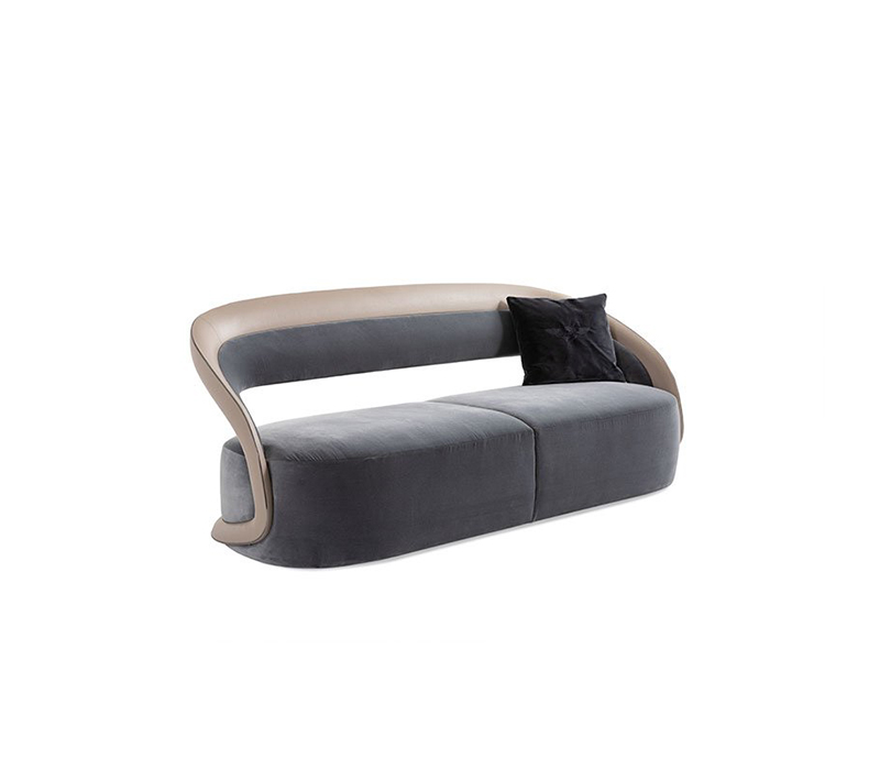 Bentl*y Wickham Sofa