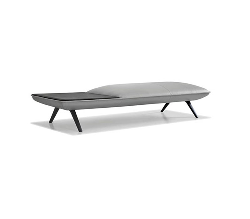 Bernhar*t Luca Bench