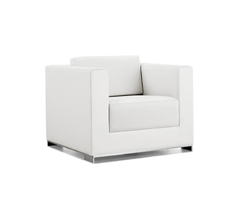 Bernhar*t B.1 Armchair