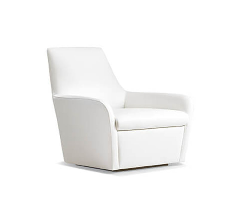 Bernhar*t Amri Armchair