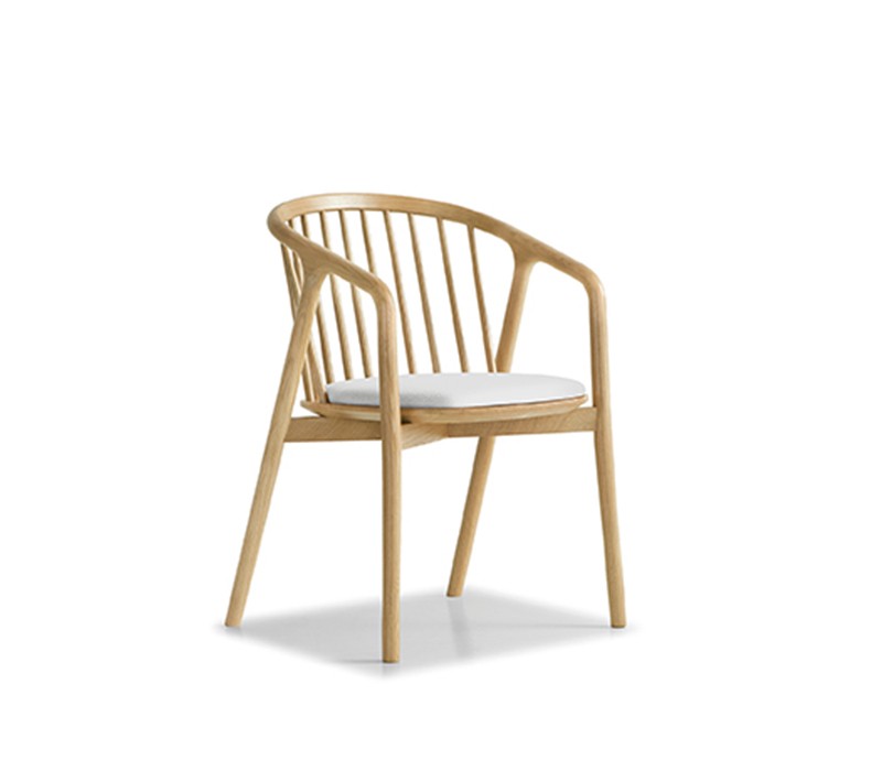 Bernhar*t Matinee Chair