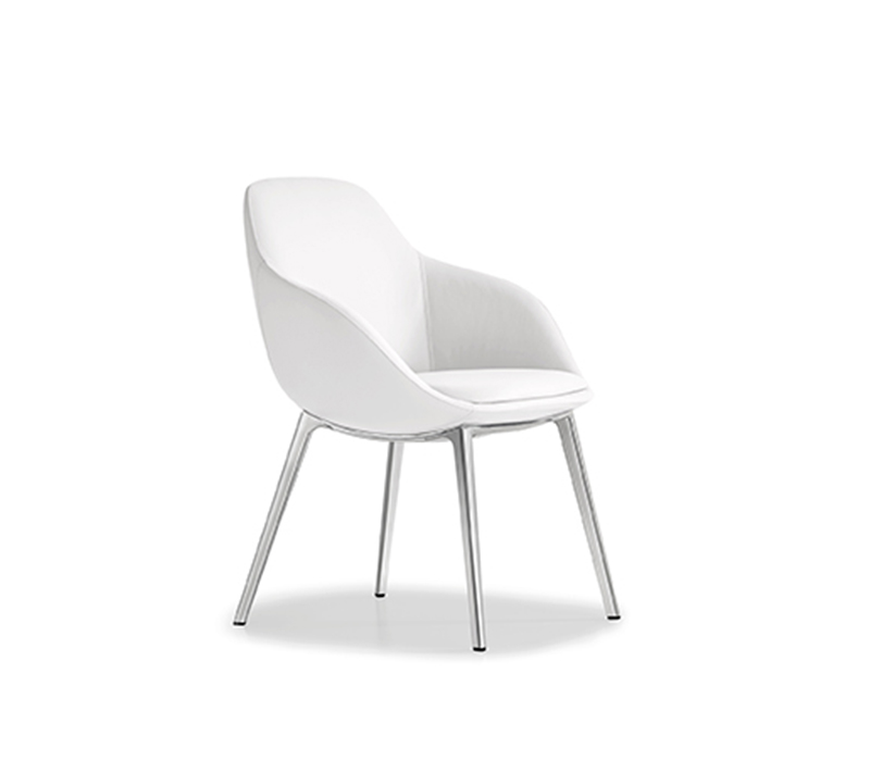 Bernhar*t Chantal Chair