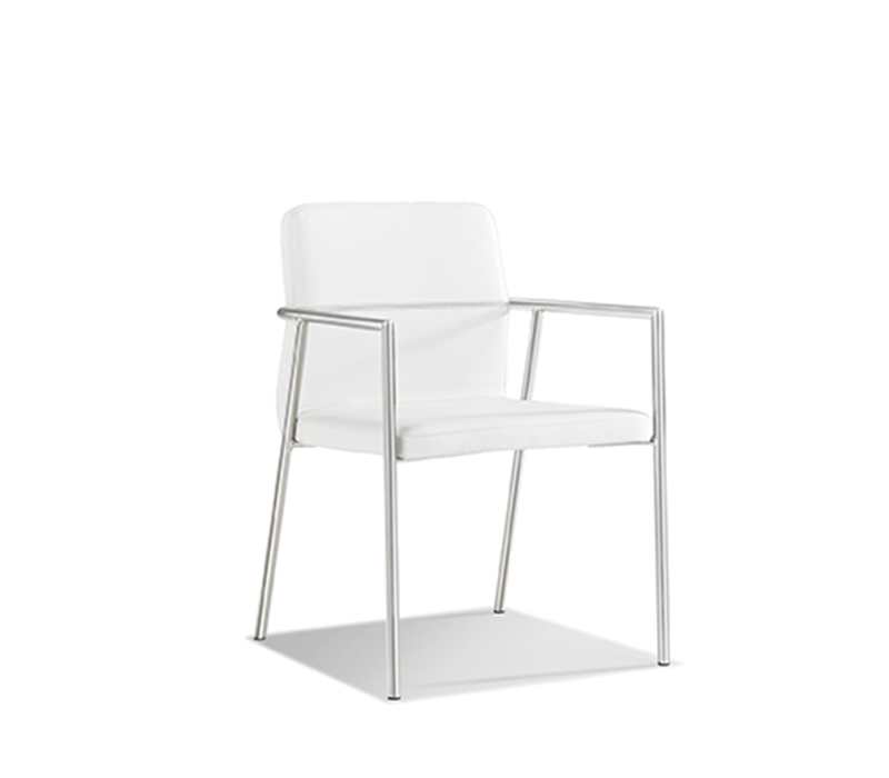 Bernhar*t Avant Chair