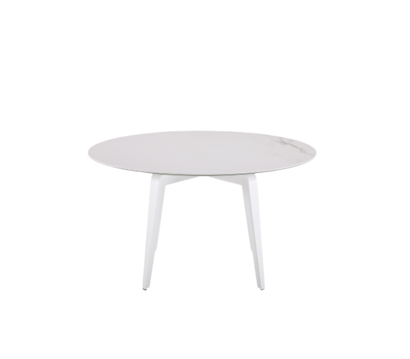 Ligne Rose*t Odessa Round Dining Table