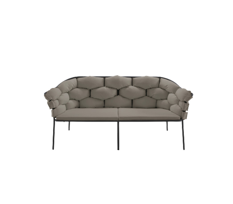 Ligne Rose*t Serpentine Small Settee