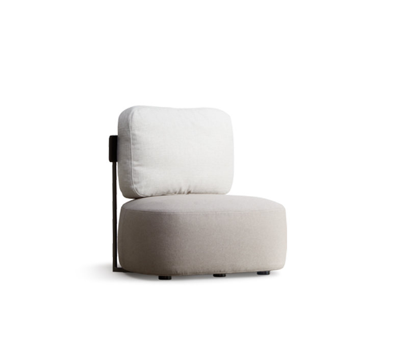 Flo*u Pierre Armchair