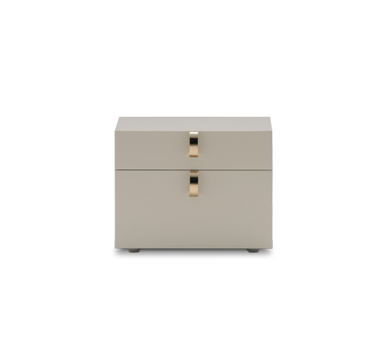 Flo*u Splendor Nightstand