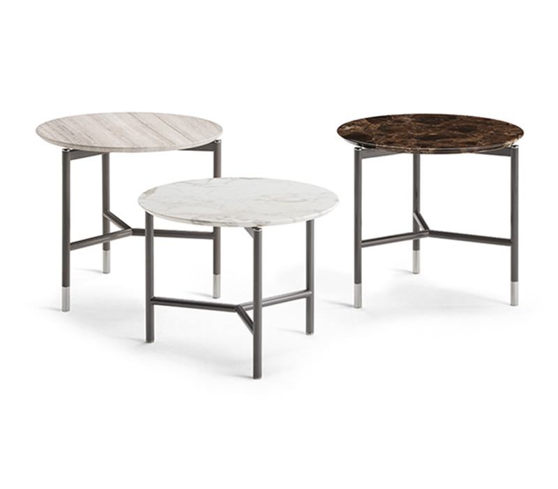 Flo*u Iko Side Table